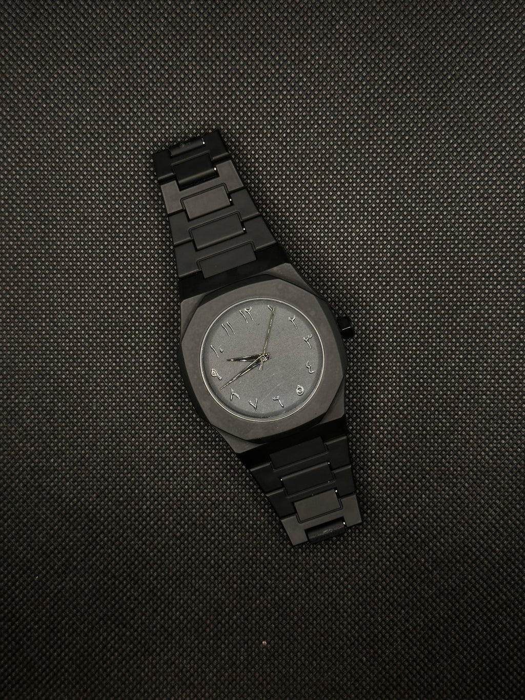 Arabic AURA Watch